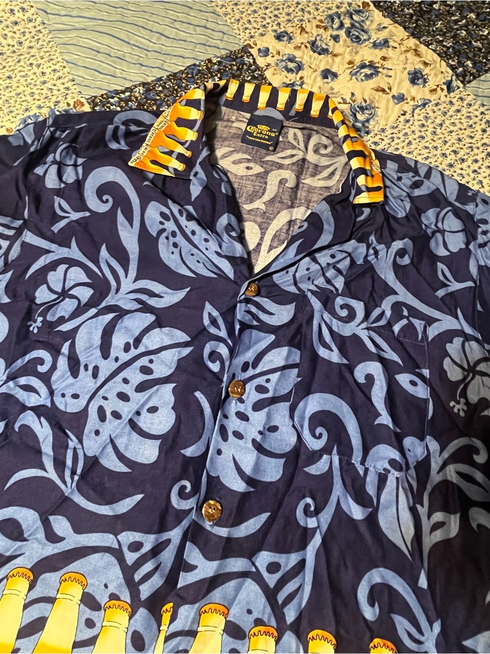 Corona Extra Men’s Large Hawaiian Style Shirt
